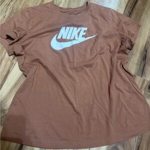 Nike Chestnut Tee with White Logo